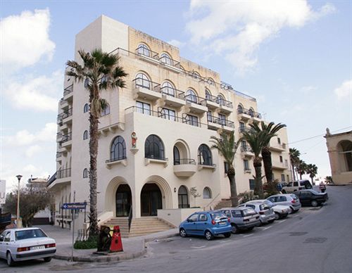 Gillieru Harbour Hotel Wardija Malta thumbnail